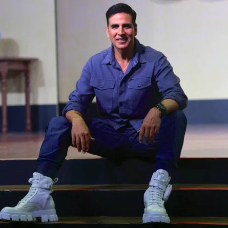 Bollywood actor Akshay Kumar poses for pictures during the trailer launch of his upcoming psychological crime thriller Hindi-language film 'Cuttputlli' in Mumbai on August 20, 2022. SUJIT JAISWAL / AFP