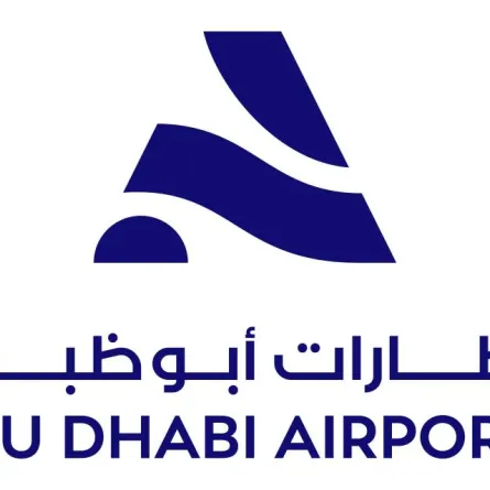 مطارات أبوظبي تطلق هويتها المؤسسية الجديدة. الصورة من "وام"