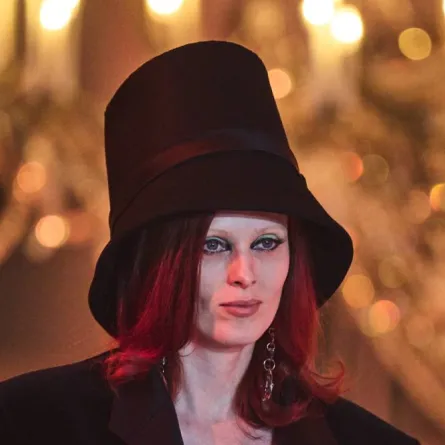 موديلات قبعات خريف وشتاء 2022-2023