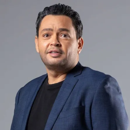 أحمد رزق - الصورة من صفحته الرسمية على الفيس بوك