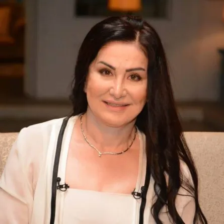 وفاء سالم - الصورة من حسابها الشخصي على الفيس بوك