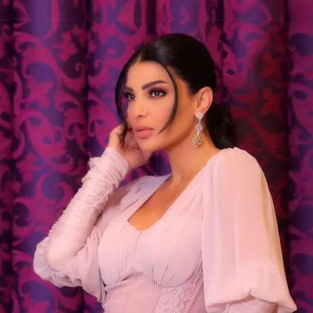 الفنانة دينا حايك: إصابتي بسرطان الثدي لن تجعلني أستسلم وأنا متفائلة بالشفاء