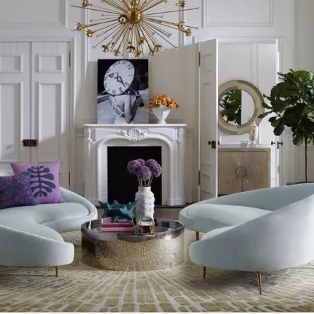 أريكتان مميزتان في الصالة