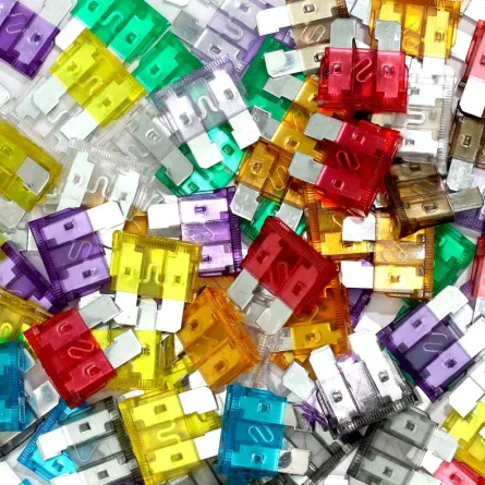 فيوزات السيارة