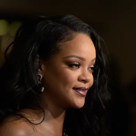 NEW YORK, NEW YORK - OCTOBER 11: Singer Rihanna attends the launch of her first visual autobiography, "Rihanna" at Guggenheim Museum on October 11, 2019 in New York City. Roy Rochlin/Getty Images/AFP Roy Rochlin / GETTY IMAGES NORTH AMERICA / Getty Images via AFP