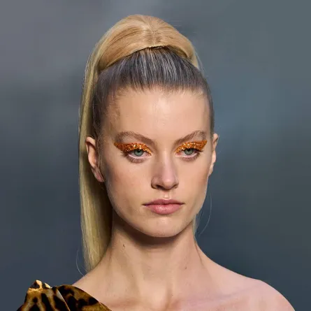 صور مكياج عيون برتقالي