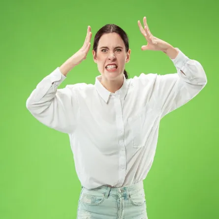 أسباب تقلب المزاج عند النساء عديدة