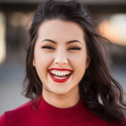 فوائد الضحك النفسية والجسدية لا تُصَدَّق