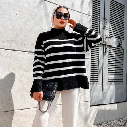 تنسيق البلوزة المخطّطة للمحجبات