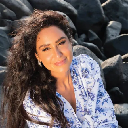 الطبيبة والسبّاحة السعودية مريم بن لادن