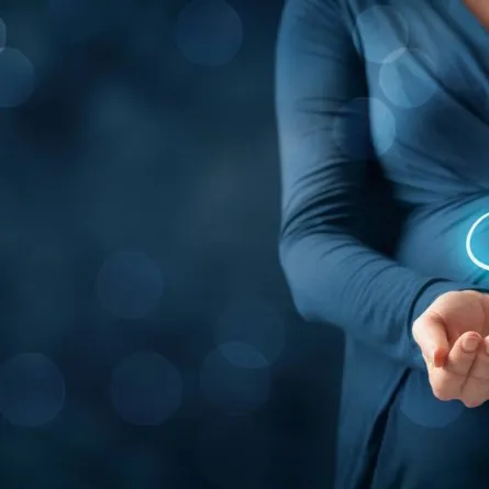 صورة تعبيرية عن الأمومة