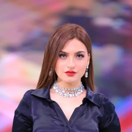 ياسمين عز - الصورة من صفحتها الرسمية على الفيس بوك