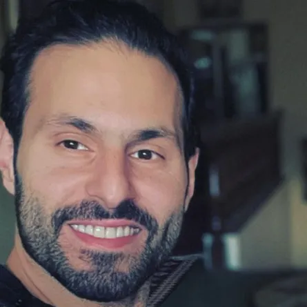 علي كاكولي- الصورة من حسابه على الانستغرام