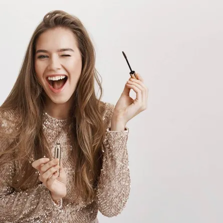 متى تنتهي صلاحية مكياجك