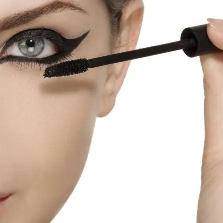 تطبيق الأيلاينر