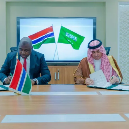 توقيع مذكرة تفاهم بين وزارة العدل ونظيرتها في جمهورية جامبيا