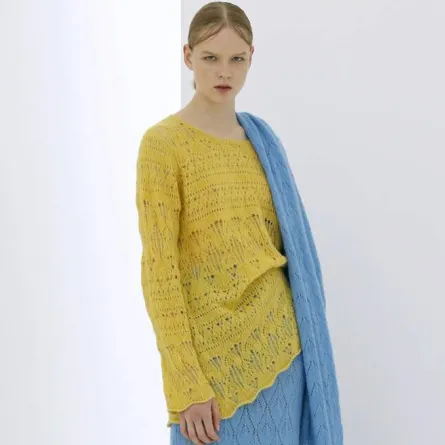 اللون الأصفر يتسلّل إلى مجموعات الشتاء