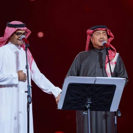 رابح صقر ومحمد عبده -الصورة من حساب موسم الرياض على تويتر