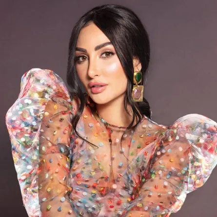 إطلالات نور الغندور مفعمة بالأناقة - الصورة من إنستقرام نور الغندور