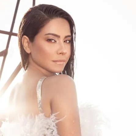 شيرين عبد الوهاب - صورة من صفحتها على فيسبوك