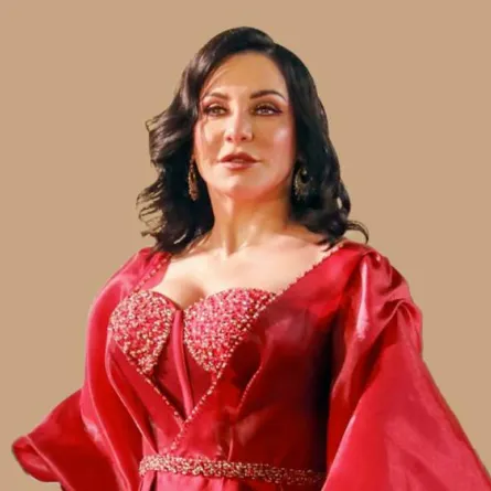 النجمة السورية سلاف فواخرجي من مهرجان القاهرة السينمائي الدولي - الصورة من انستغرام سلاف فواخرجي