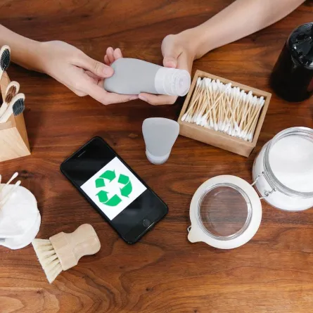 علاج شمع الأذن بالطب البديل (المصدر: Pexels )