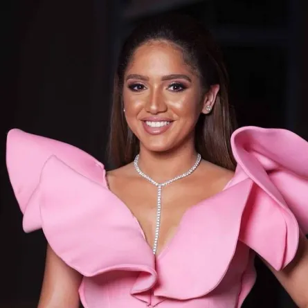 رنا رئيس - صورة من صفحتها على انستغرام