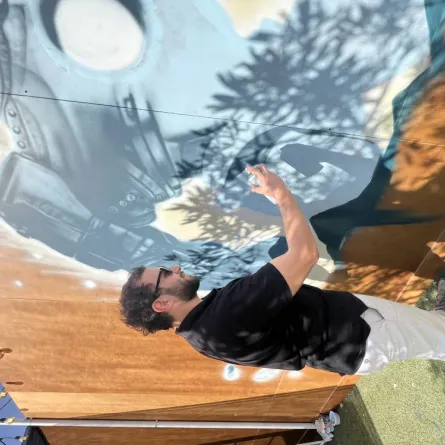 جدارية الفنان السوري وائل اسماعيل 