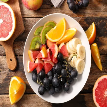 الفواكه التي تساعد على سيولة الدم -المصدر: Adobe.stock