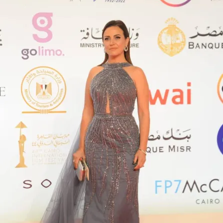 ريهام عبد الغفور في إطلالة رومانسية حالمة -الصورة خاصة بـ«سيدتي»