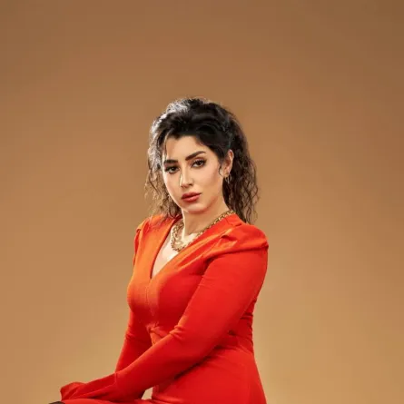 آيتن عامر تحتفل بيوم ميلادها الـ36 بجلسة تصوير ساحرة