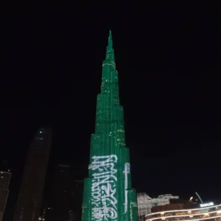 برج خليفة يحتفي بفوز المنتخب السعودي بتصفيات كأس العالم 2022