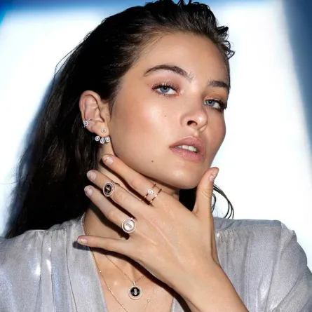 روائع الجواهر بالأبيض والأسود Black & White Jewels