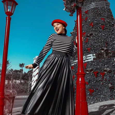 طرق تنسيق التنورة الجلدية للمحجبات