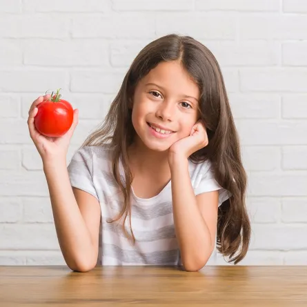 أهمية تناول الأطفال للطماطم..بعد سن الخامسة
