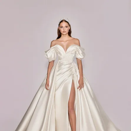 موديلات فساتين زفاف مع الفتحة الجانبية 2023 من زهير مراد Zuhair Murad