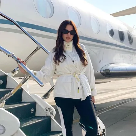 إطلالات مناسبة لأجواء المونديال من وحي النجمات ومدوّنات الموضة