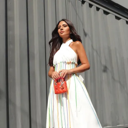 حقائب بألوان منعشة من ديما الأسدي