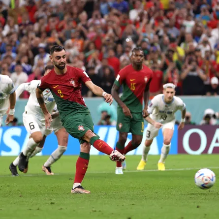 البرتغال يصعد للدور الـ16 عقب هزيمة أوروغواي بهدفين دون رد في كأس العالم 2022 - الصورة من حساب الفيفا