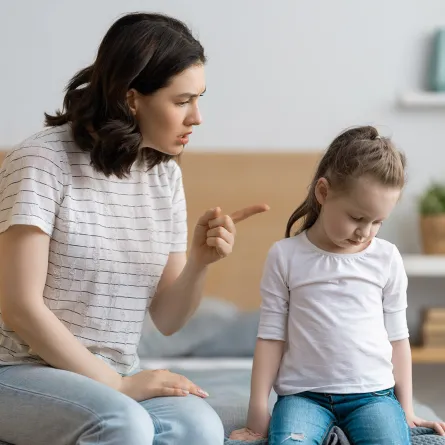 السن المناسبة لعقاب الطفل