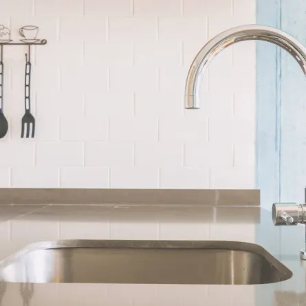 العناية بحوض المطبخ