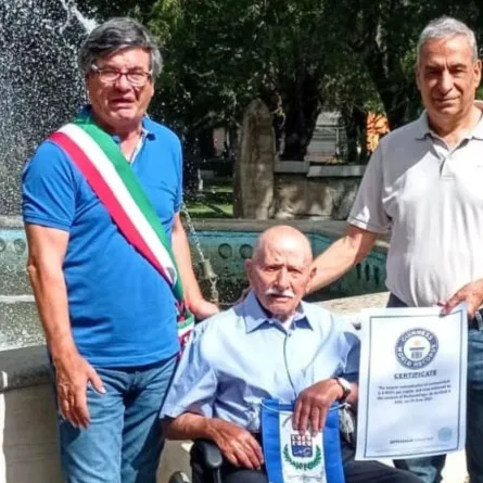 قرية إيطالية صغيرة تدخل غينيس بأكبر عدد معمرين في العالم