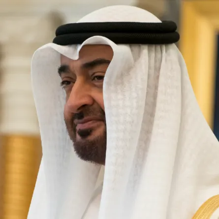 محمد بن زايد يوجه بصرف حزمة منافع سكنية للمواطنين في أبوظبي بقيمة 3 مليارات درهم - الصورة من مكتب أبوظبي الإعلامي