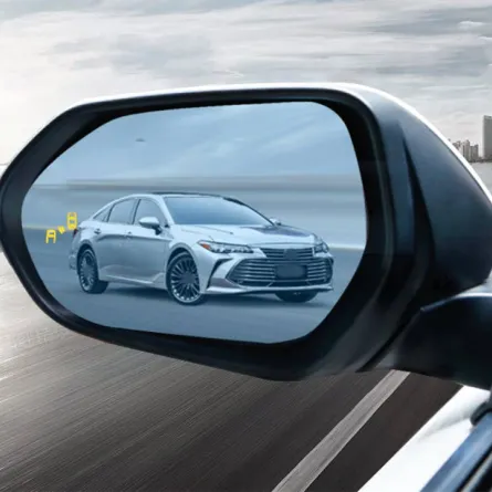 النقطة العمياء في السيارات