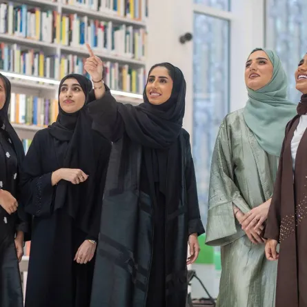 كاتبات شابات: كيف سيفهم الناس كتاباتنا وماذا سيقولون؟