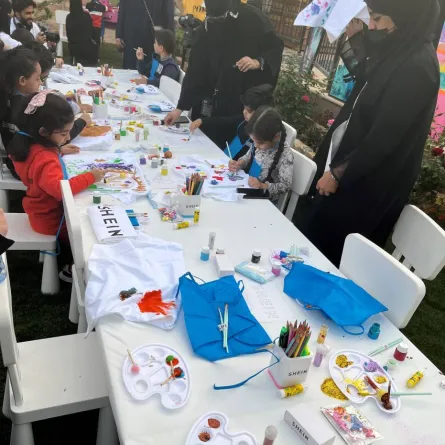 جانب من فعالية "مدعومين بالحب"