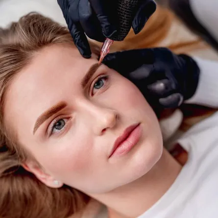 أحدث التقنيات التجميلية لتكثيف الحواجب Microblading & Microshading