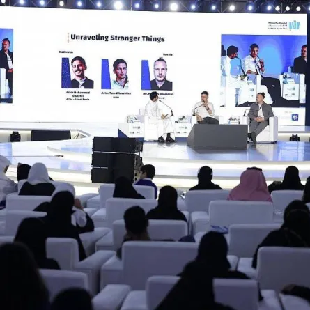 الأنمي" و"ألف ليلة وليلة" في ختام مؤتمر الخيال العلمي بمعرض جدة للكتاب