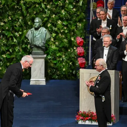 Danish chemist Morten Meldal (L) is awarded the Nobel Prize in Chemistry 2022 by King Carl XVI Gustaf of Sweden during the Nobel Prize award ceremony at the Concert Hall in Stockholm, Sweden on December 10, 2022. Jonathan NACKSTRAND / AFP