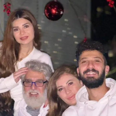 عباس النوري وزوجته وولداه ميار ورنيم- الصورة من حسابه على انستغرام